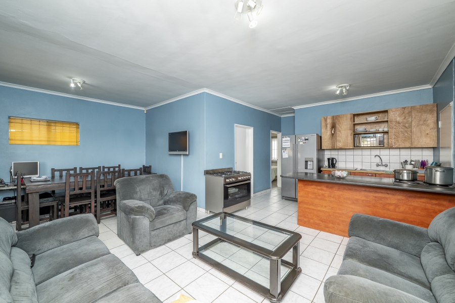4 Bedroom Property for Sale in Bernadino Heights Western Cape